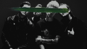 Image of Holding Absence w/ Arm's Length